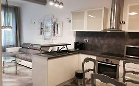 Beautiful apartment Rue De La Croix Vieux Nice